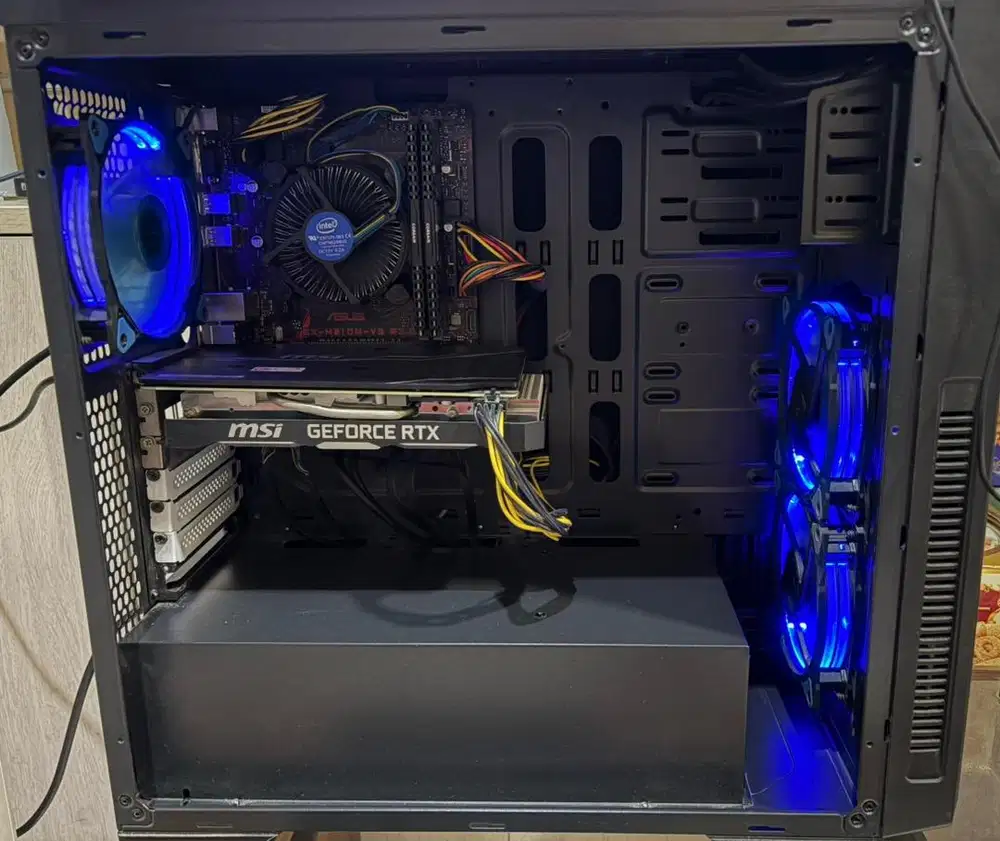 Gaming PC i5 8400 + RTX 2060 + 16GB DDR4 + 256GB SSD, TERMURAH