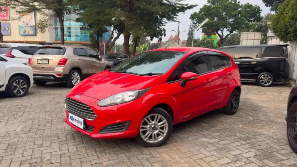 LOW DP Ford Fiesta 1.5 Trend Bensin-AT 2014 FNN