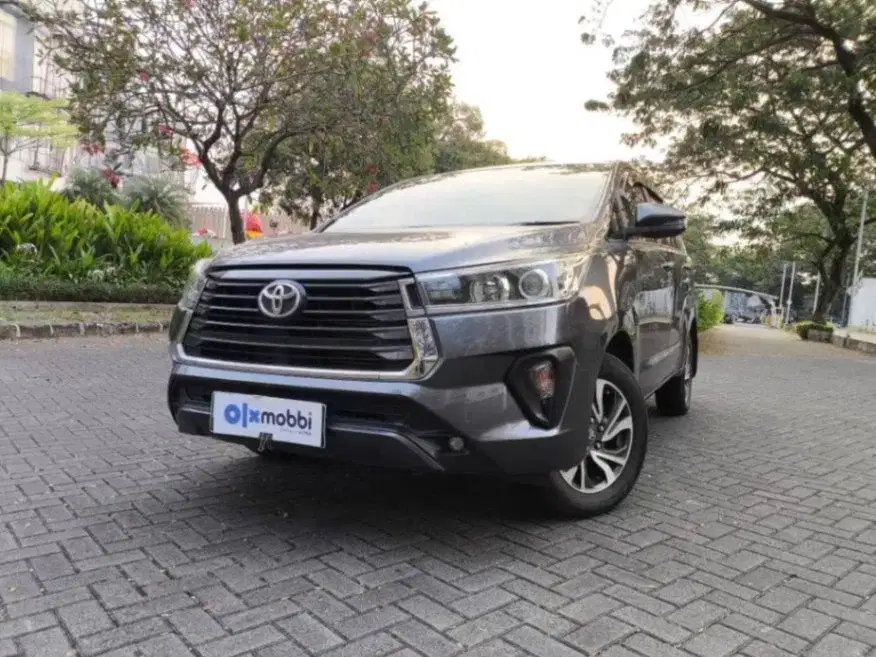 Pajak Panjang - Toyota Kijang Innova 2.4 V Solar-AT 2020