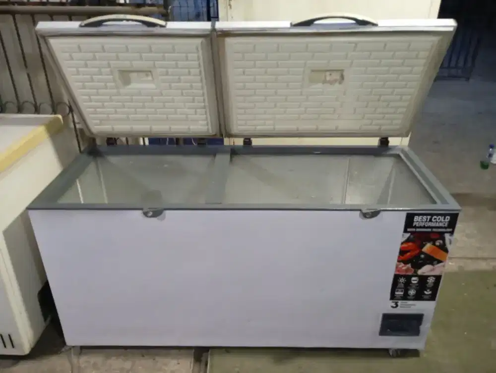 Frezer Gea 607 liter