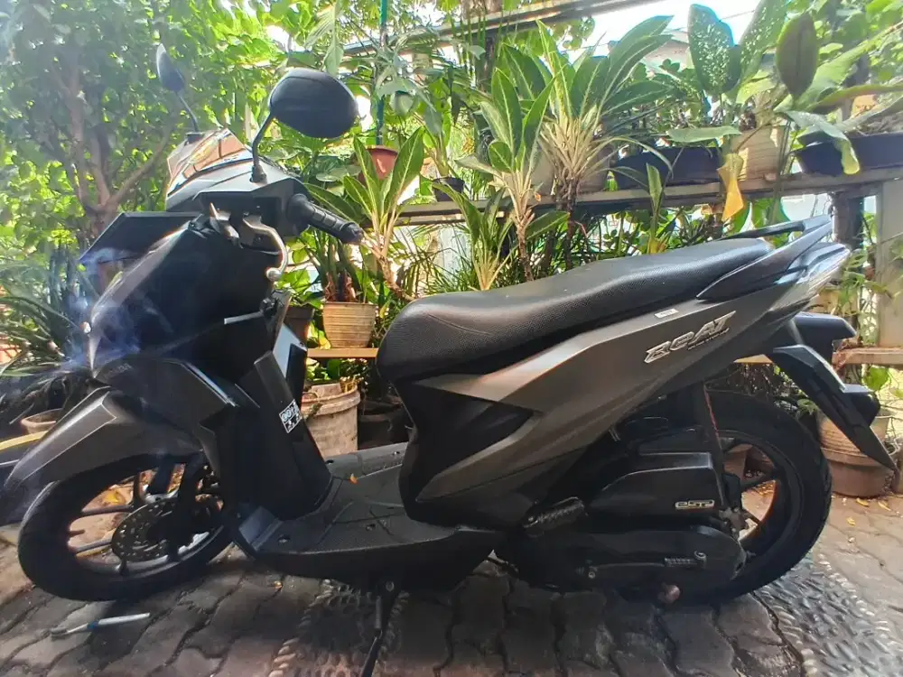 HONDA BEAT DELUXE  cbs iss 2023