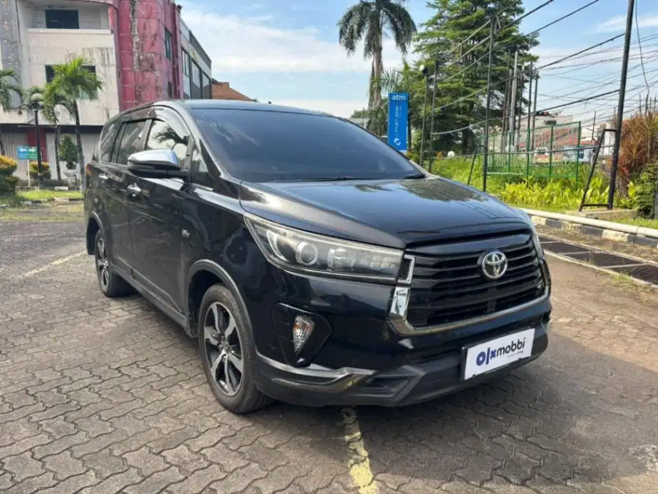 Toyota Kijang Innova 2.4 Venturer Solar-AT 2021