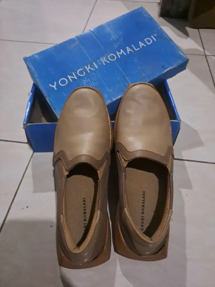 sepatu youngki komaladi