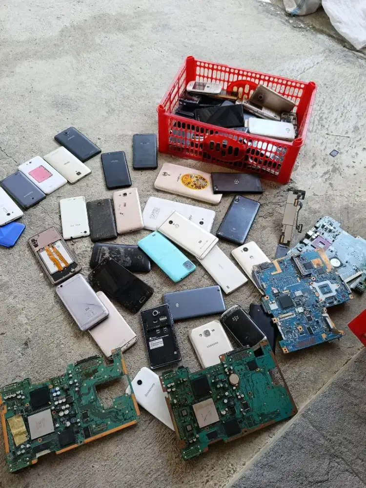 SAYA BELI HP RUSAK LAPTOP RUSAK DLL