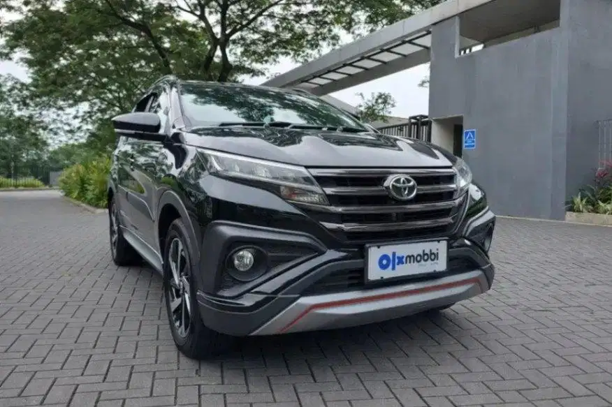 Pajak Panjang - Toyota Rush 1.5 S Bensin-MT 2018