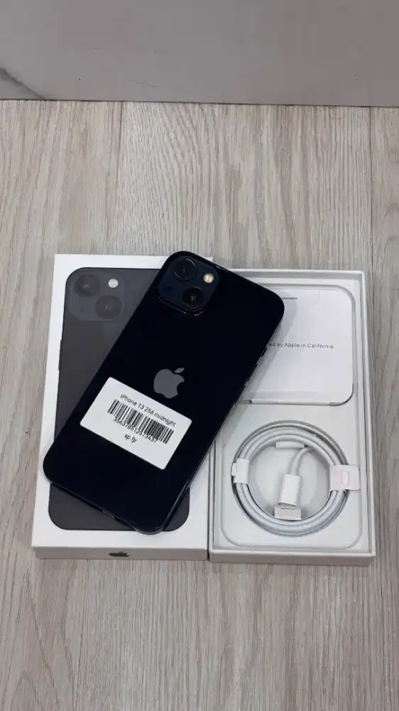iPhone 13 256gb all oprator