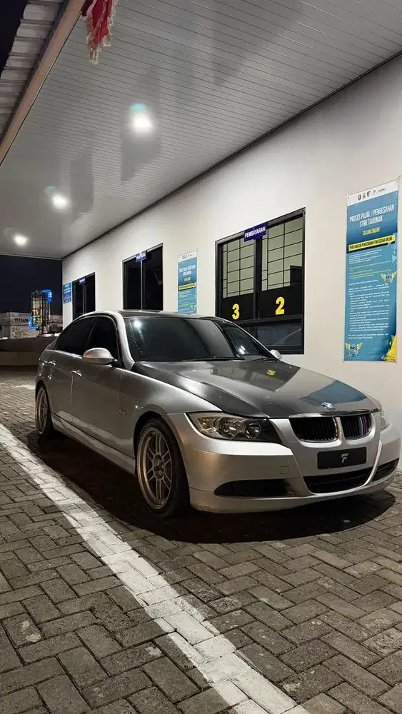 dijual bmw E90! insaallah amanah