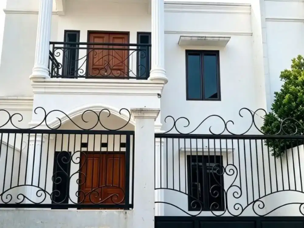 Termurah Rumah 2 Lantai di Bali Mester, Jatinegara Jakarta Timur