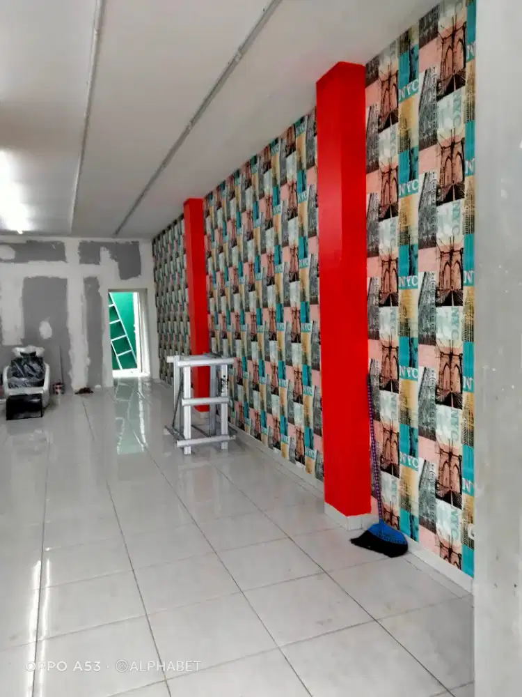 Tersedia jasa pemasangan wallpaper ORY dan wallpaper sticker