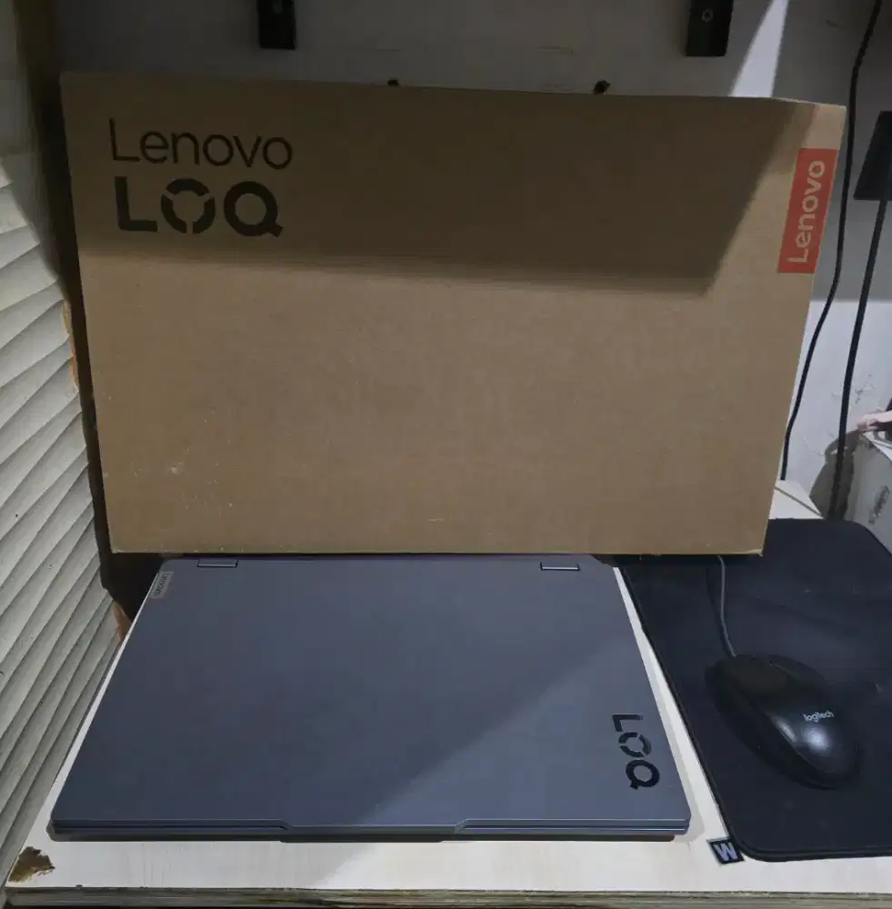 Lenovo LOQ 15  15IAX9 Gen12 RTX 3050 Garansi Sept 2026