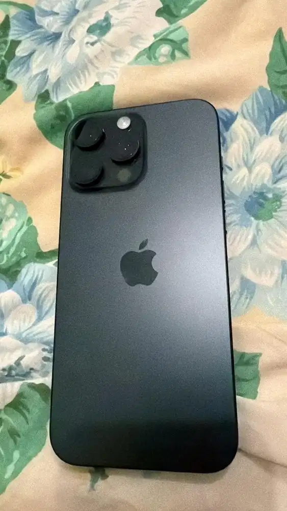 Ip 16 promax ori 256 hitam