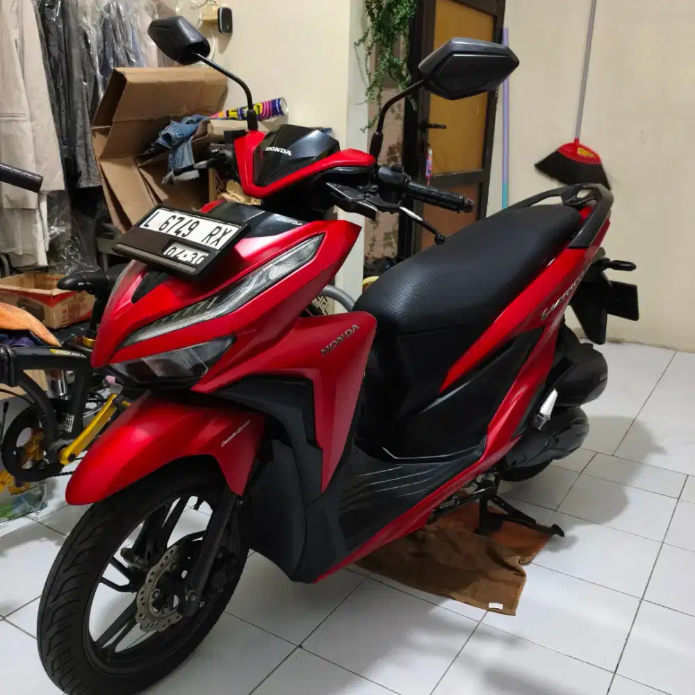 VARIO 150 CBS KEYLESS ( tangan pertama )