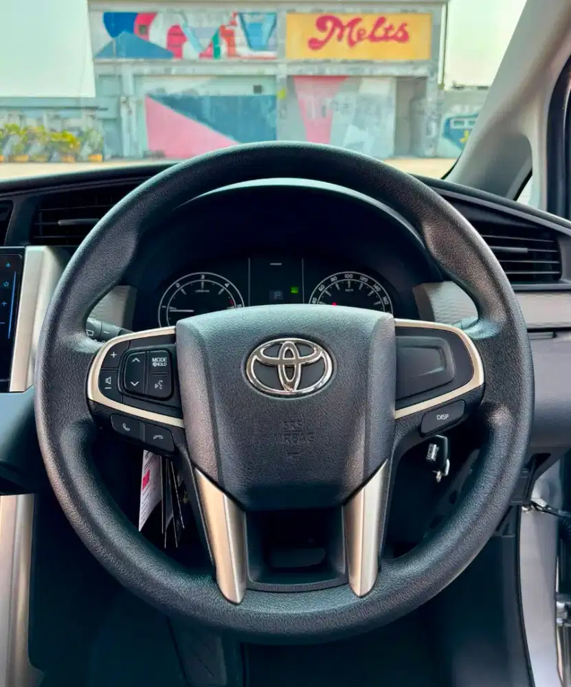 Di jual mobil Innova 2021 metic diesel