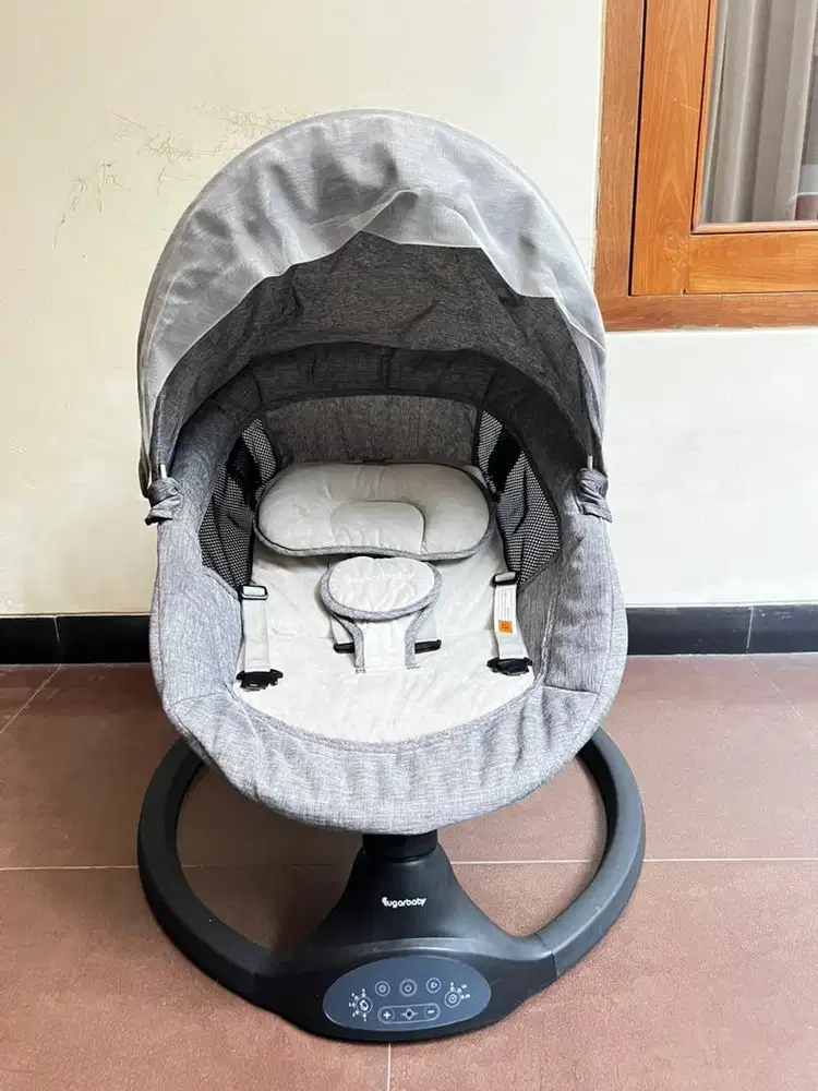 Sugar baby HUG ME Automatic Baby Swing BED/Ayunan Bayi