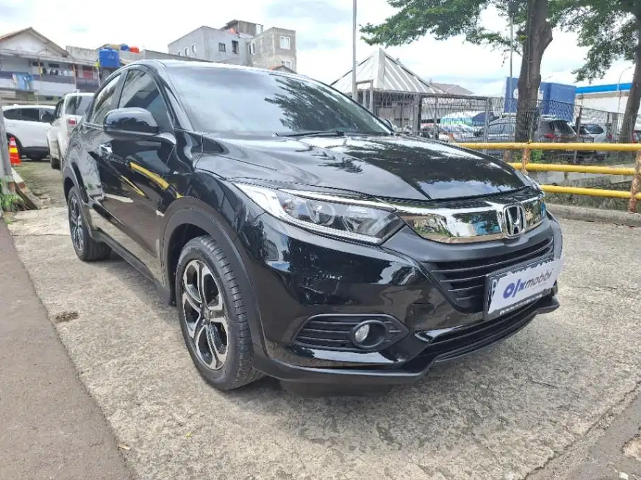 DP MURAH Honda HR-V 1.5 E Bensin-AT 2020 Hitam CVOTB
