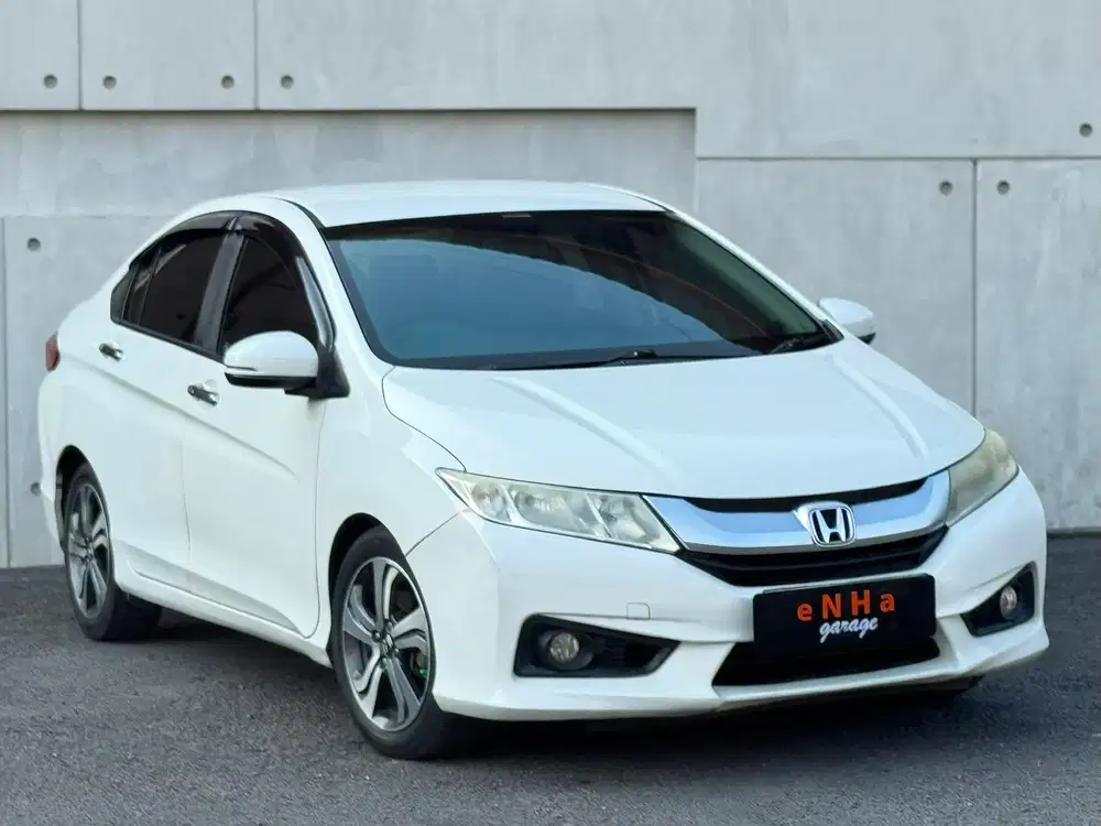 DP 9 JT.. Honda City E 1.5 Automatic 2015.. eNHa garage Semarang..