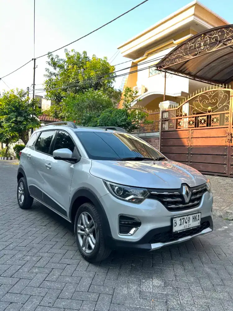 Renault Triber RXZ 1.0 2021 pmk 2022 Matic Automatic amt 3 baris at