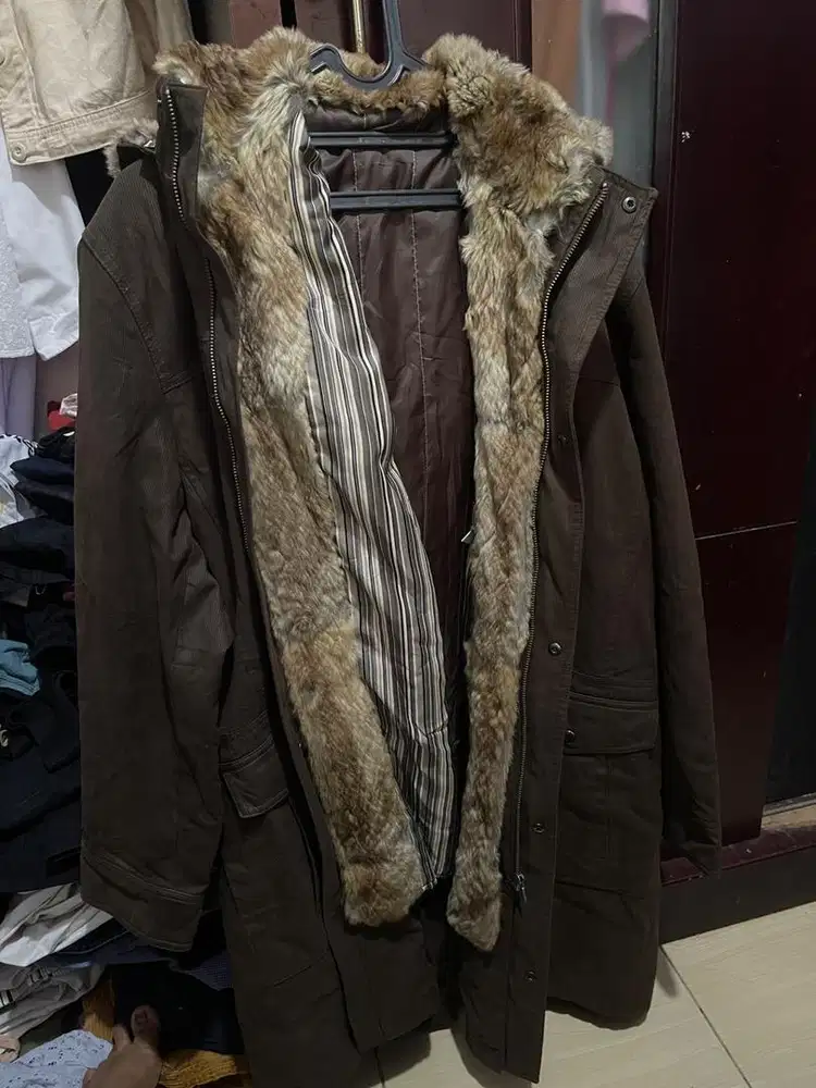 Jaket berbulu cocok buat wanita