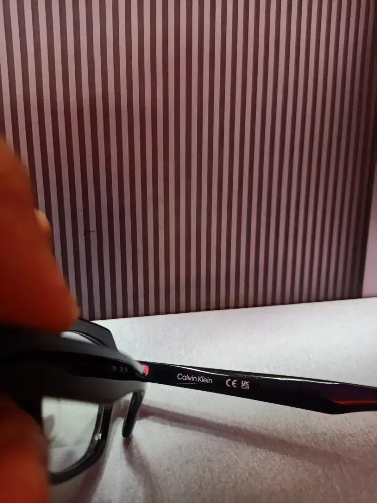 Frame kacamata Calvin Klein