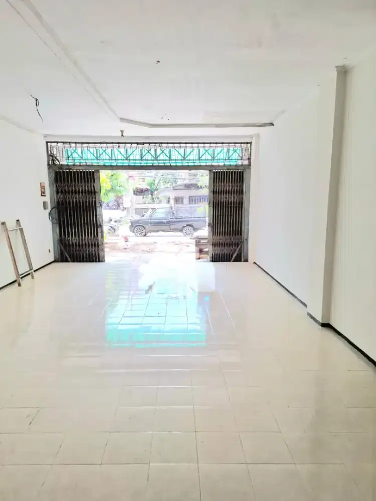 Disewakan Ruko 2,5lt Mulyosari