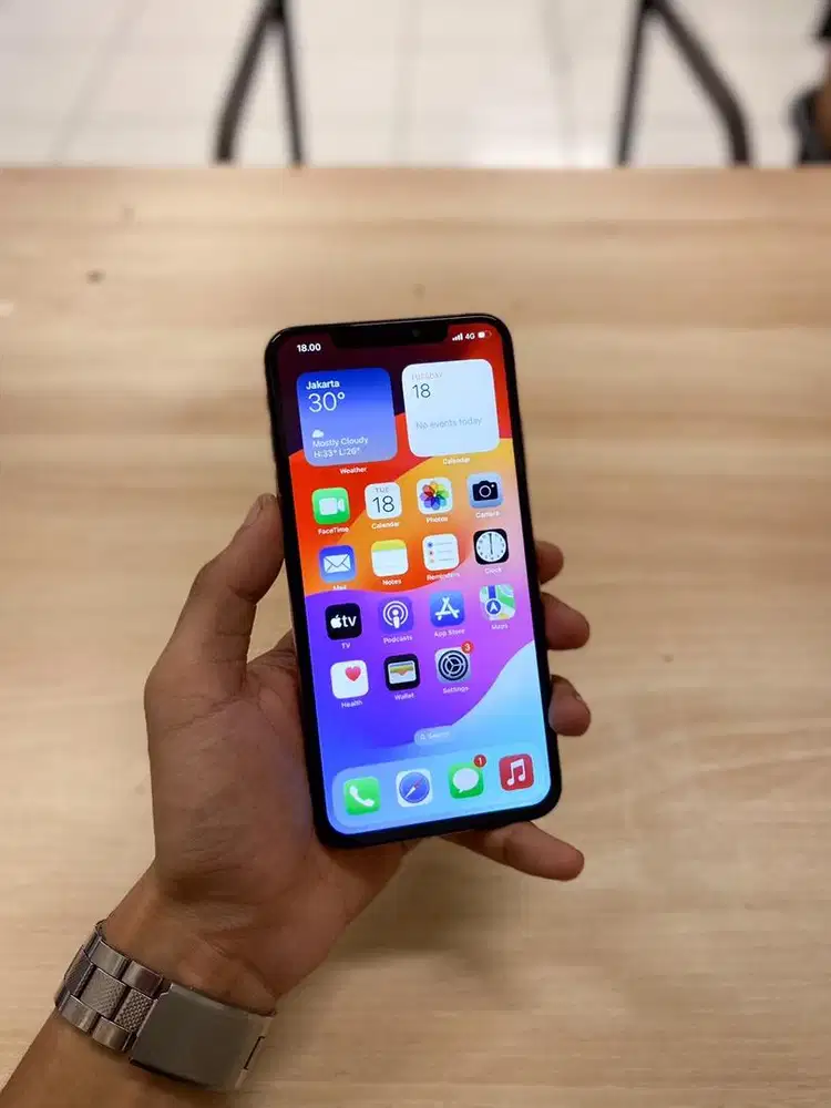 iPhone XS Max 64GB ex iBox iCloud aman!