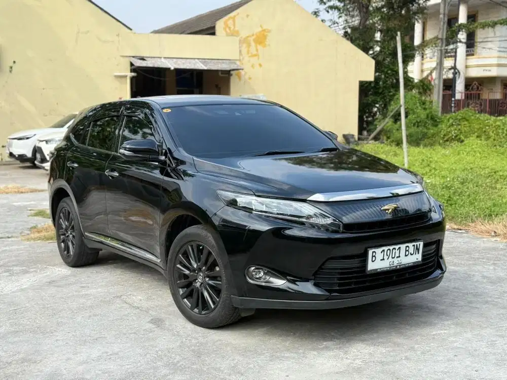 Harrier 2.0L Audioless CVT 2015 Hitam Pajak8/27 Km80rb Record