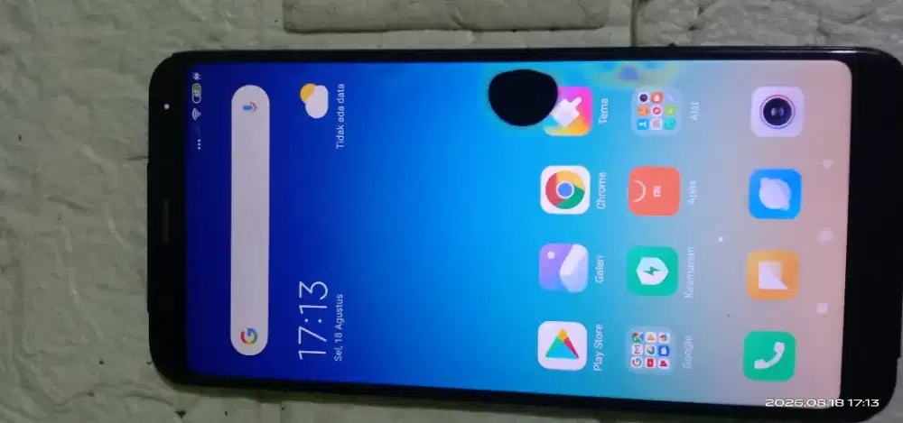 Redmi 5 plus minusan