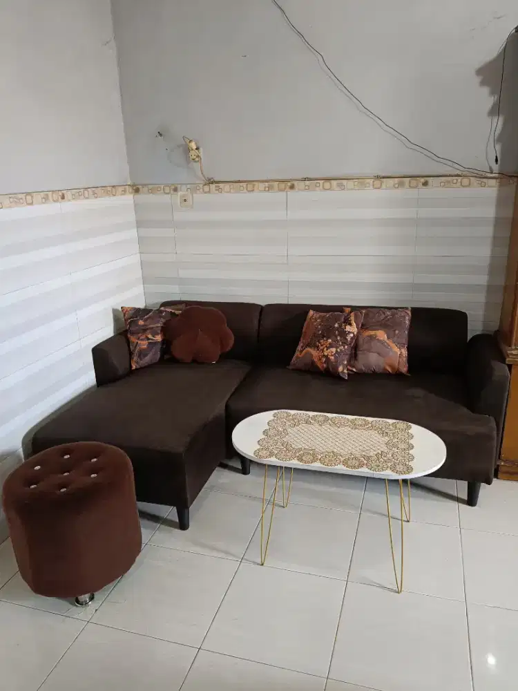 Sofa L sudut minimalis