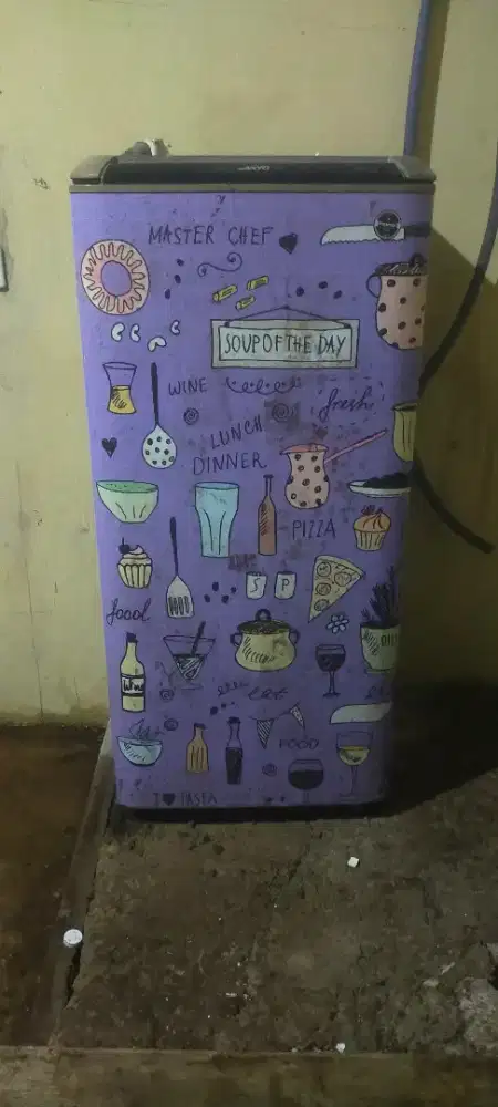 Dijual Kulkas Sanyo