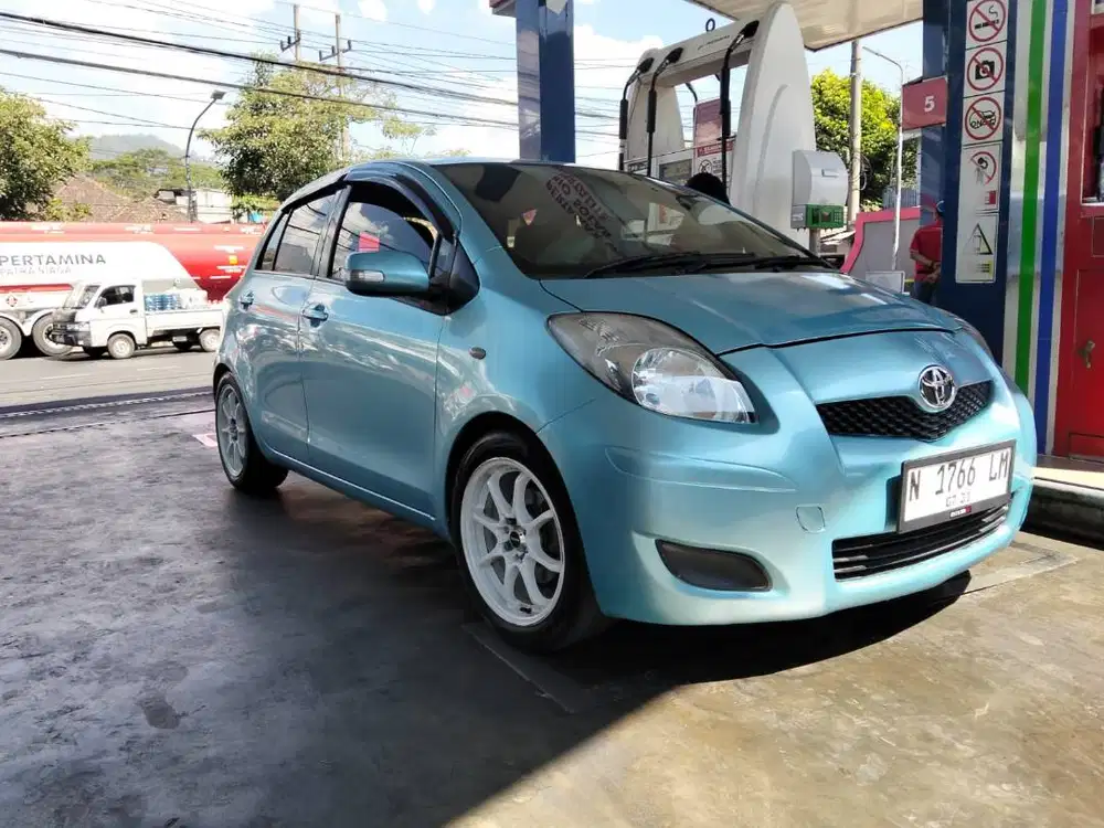 Yaris 2008 E Tangan Pertama