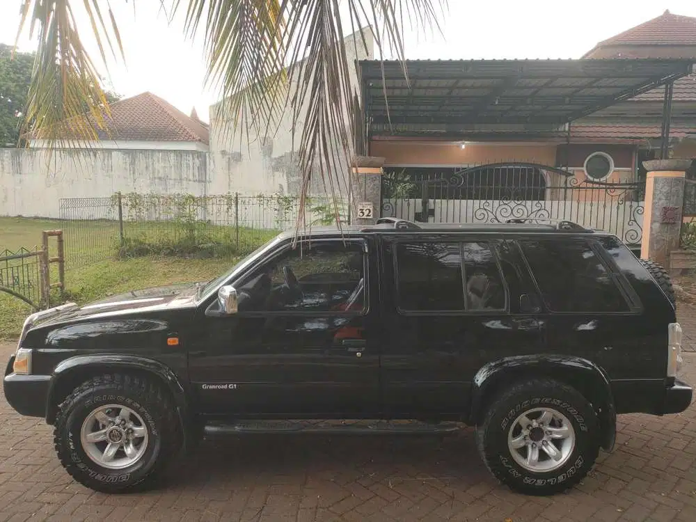 Nissan Terrano 2003 Bensin