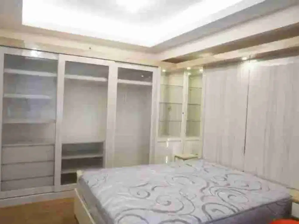 2 BR Jadi 1 BR Apartemen Gunawangsa Tidar Corner