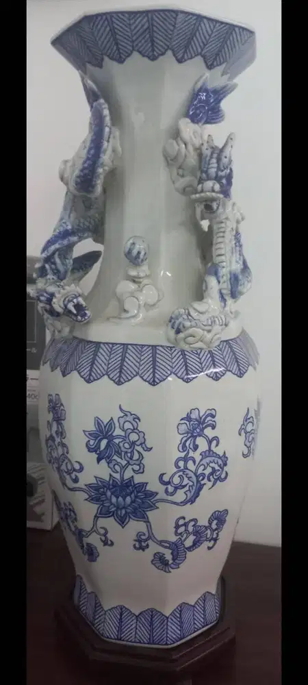 Jual vas antik ukiran China