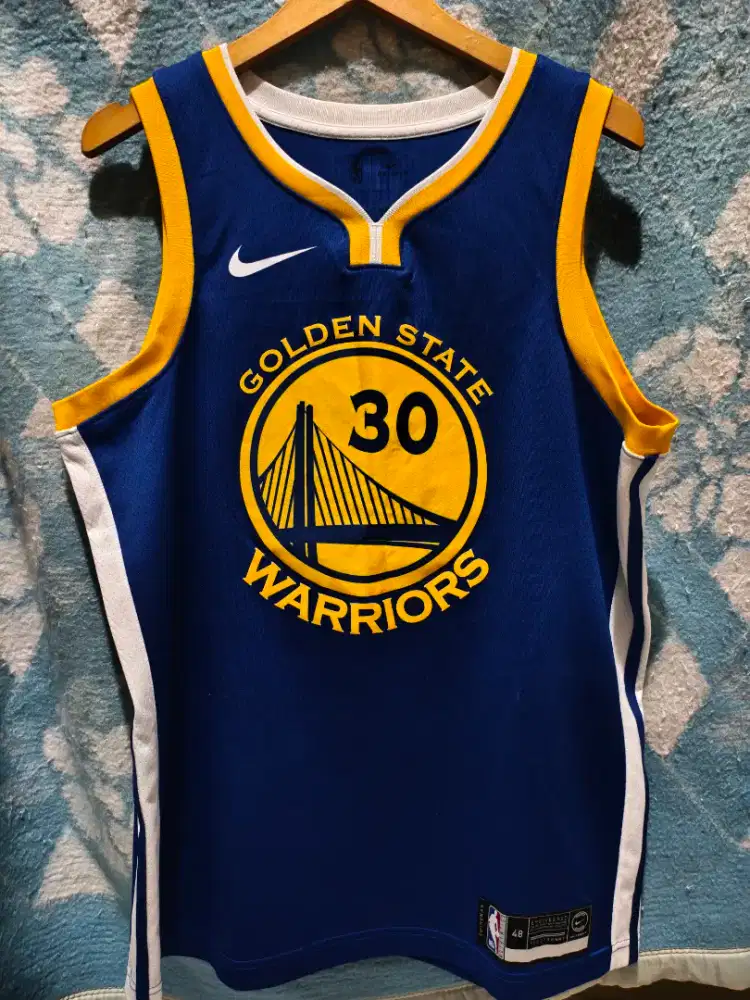 Jersey Stephen Curry Icon Edition Swingman Jersey 2018