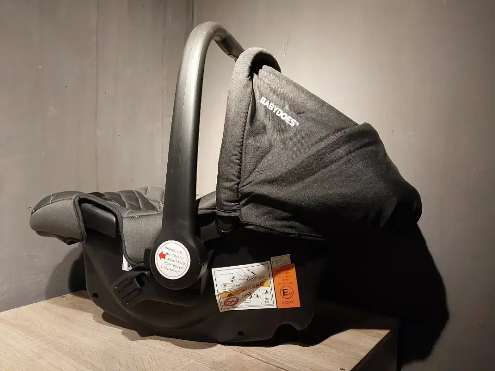 Car Seat Jual BU masih bagus tidak pernah pakai jual 300k