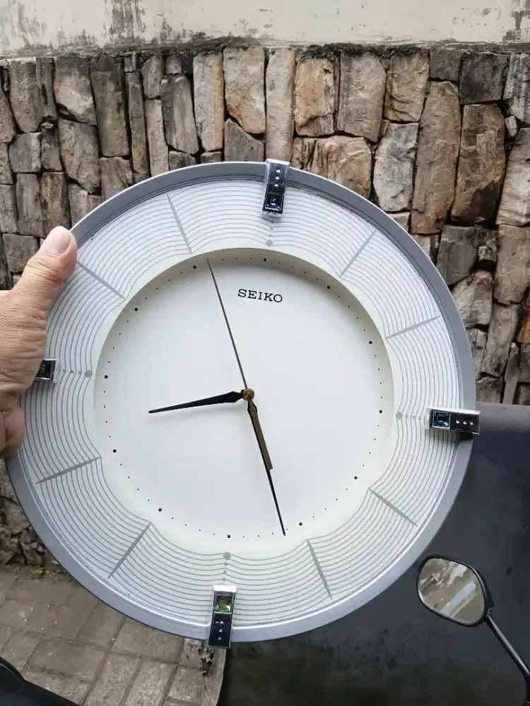Antik jam dinding Seiko mesin SKP bawaan mulus akurat orisinil