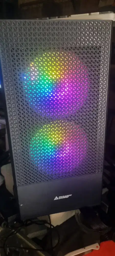 Cpu gaming rakitan Amd Ryzen 5 2400G ram 16gb ddr4 ssd 256gb gaming