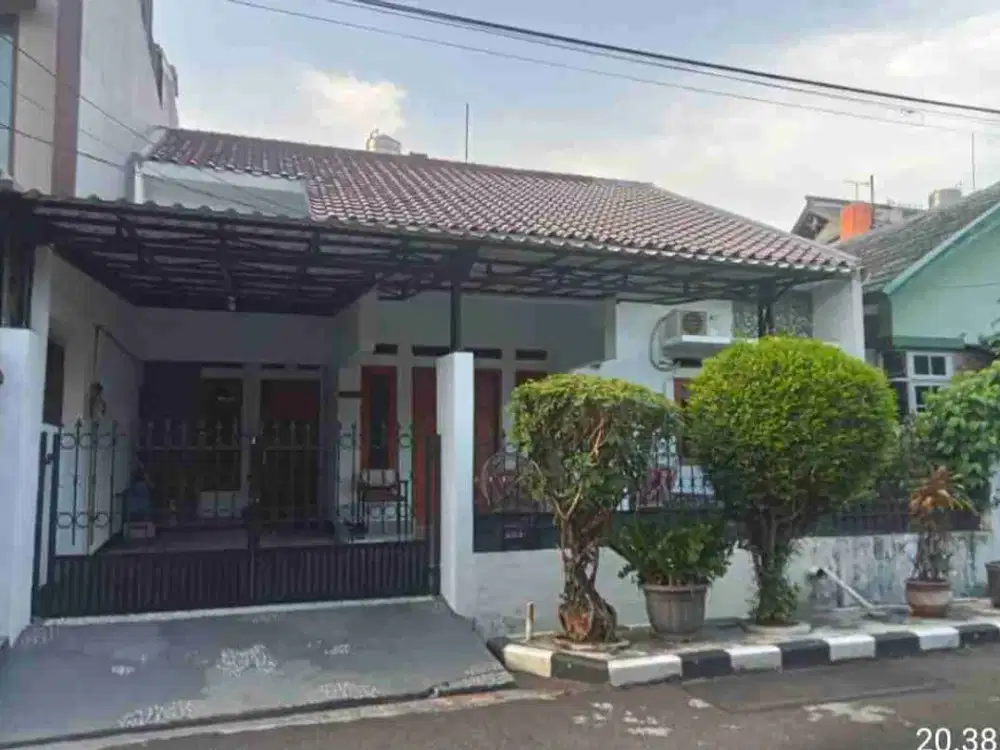 Dijual rumah Lingkungan Nyaman Biliymoon Pondok kelapa Jakarta timur