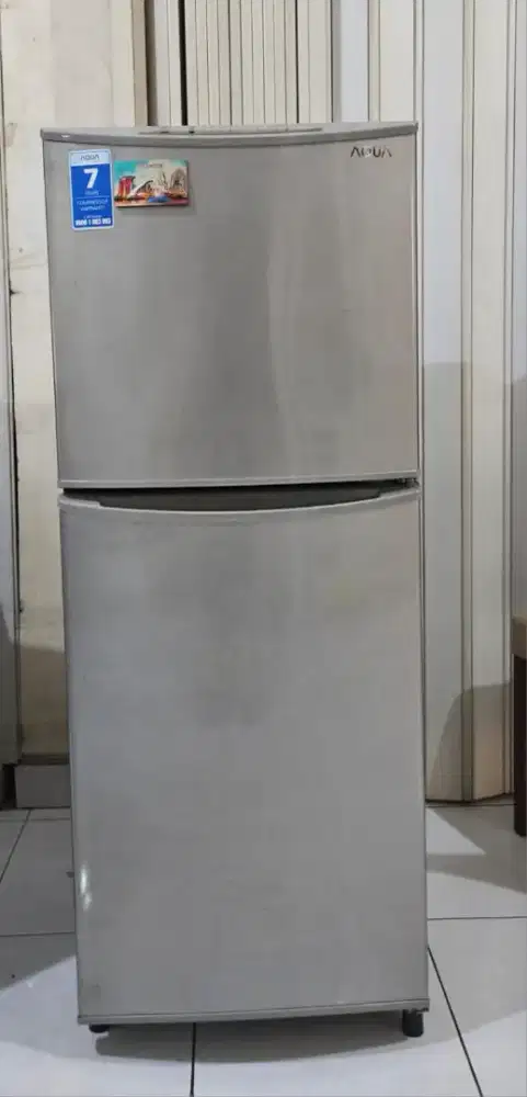 KULKAS AQUA 2 PINTU AQR-D240