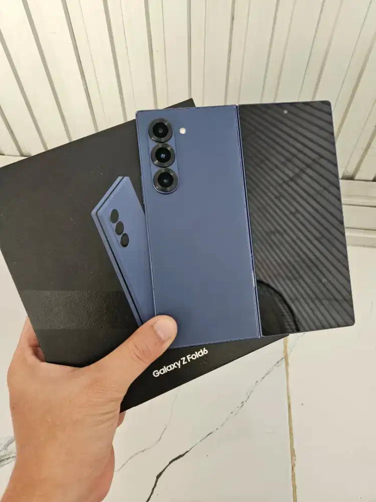 SAMSUNG Z FOLD 6 256 GB NAVY RESMI SEIN (-layar dalam aja)