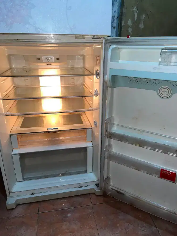 Jual kulkas 2 pintu Lg