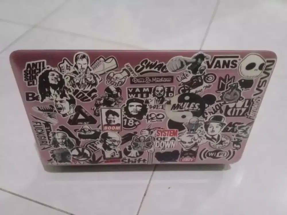 LAPTOP AXIOO 10 inc
