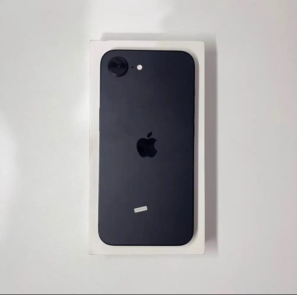 Iphone 16e RESMI ibox