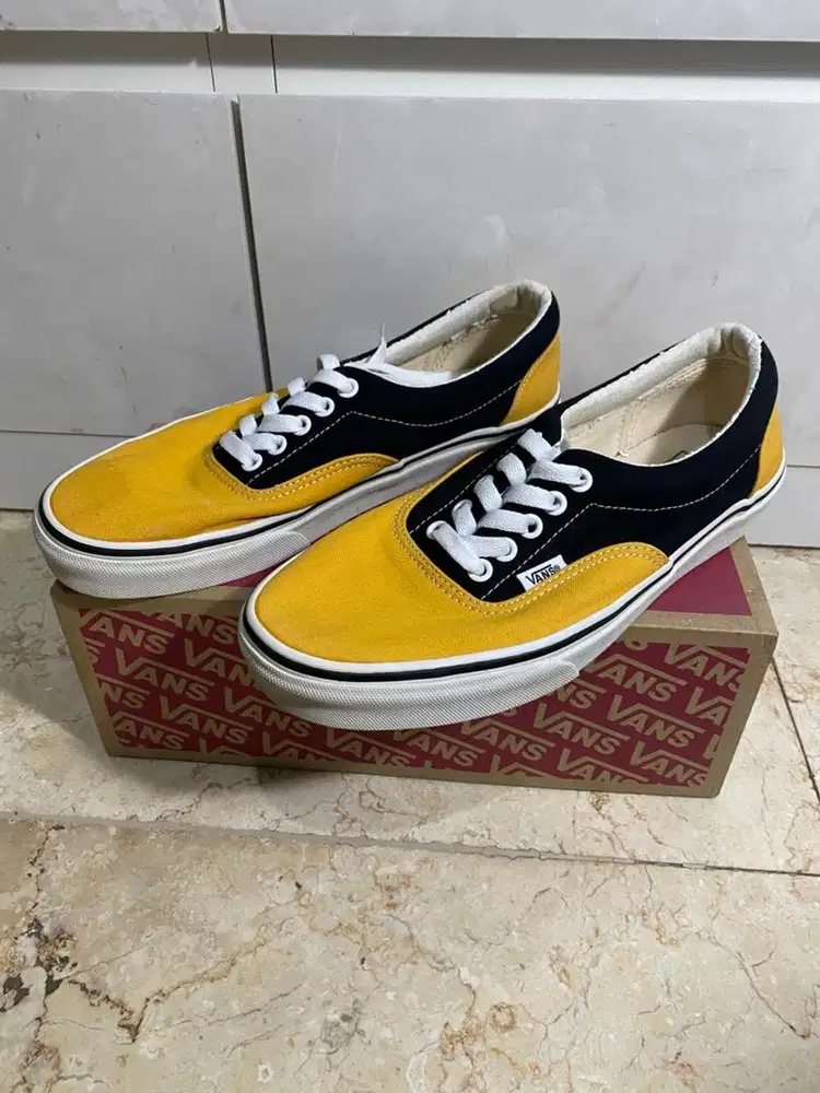 Sepatu vans ERA original