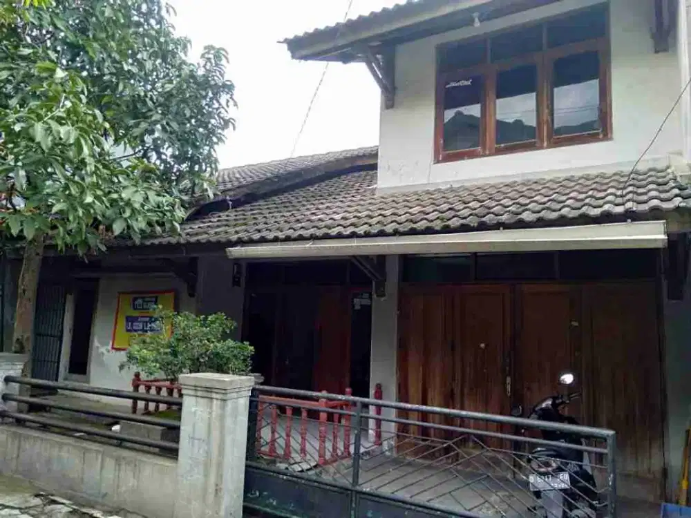 JUAL RUMAH HITUNG TANAH RIUNG BANDUNG,SOEKARNO HATTA,BANDUNG TIMUR
