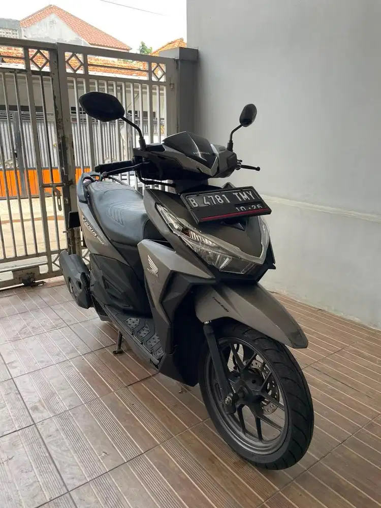 Dijual Vario 2016 150cc hitam