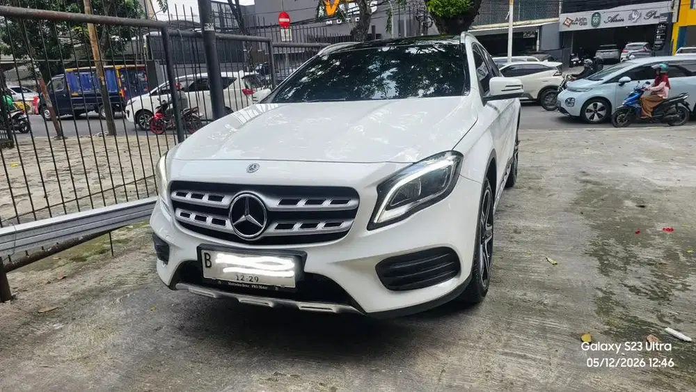 2018 Mercedez Benz GLA200 1.6l