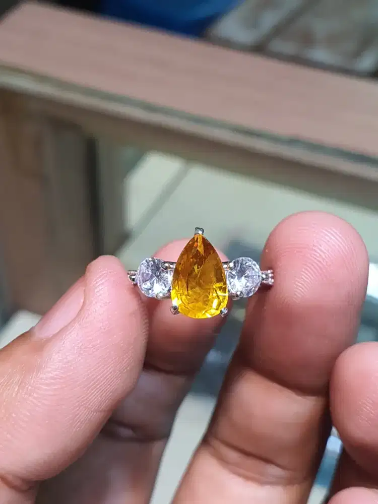 Natural Orange Safir 3,15Crat