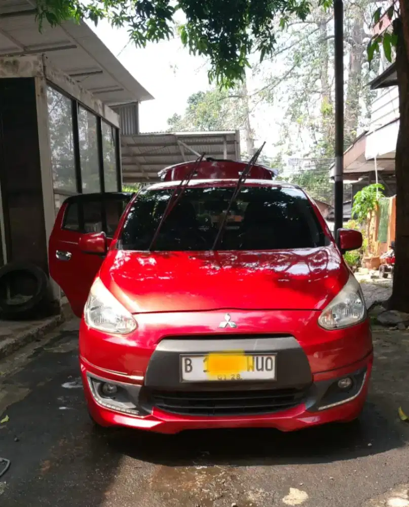 Dijual Mitsubishi mirage GLS tahun 2015, harga nego sampai jadi