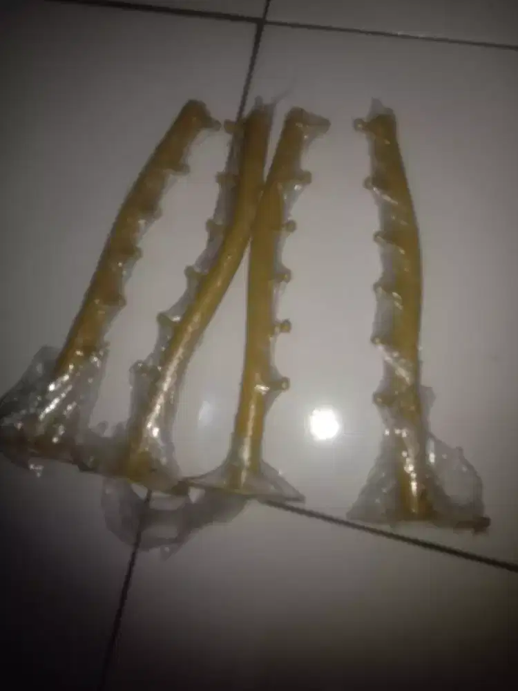 Gantungan baju kamar